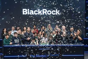 BlackRock Canada Closes the Market