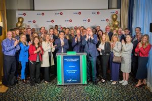 BMO Global Asset Management (TSX: ZWGD) Opens the Market